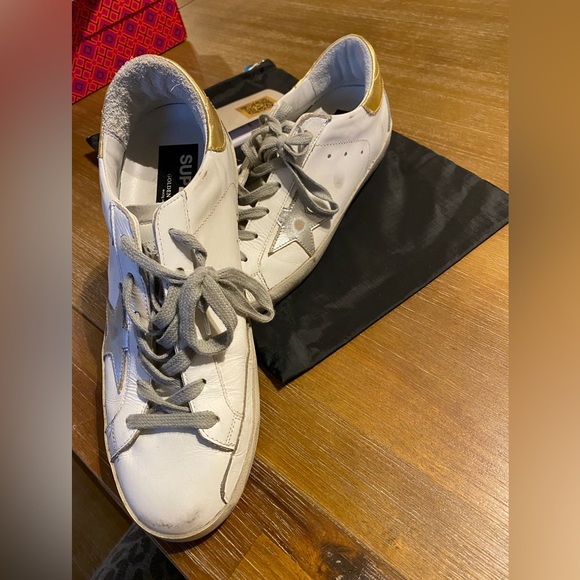 Golden Goose Superstar Sneakers; size 40; White-Gold-Silver. Worn once! - Picture 5 of 8